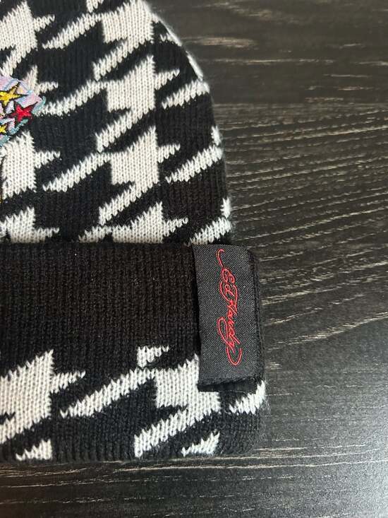 Ed Hardy Winter Knit Beanie Hat Death Or Glory Black & White Houndstooth - Picture 2 of 4